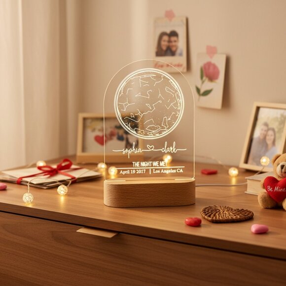 Personalized Star Map Night Light | Engagement, Anniversary & Valentine Gift - Picture 8 of 8